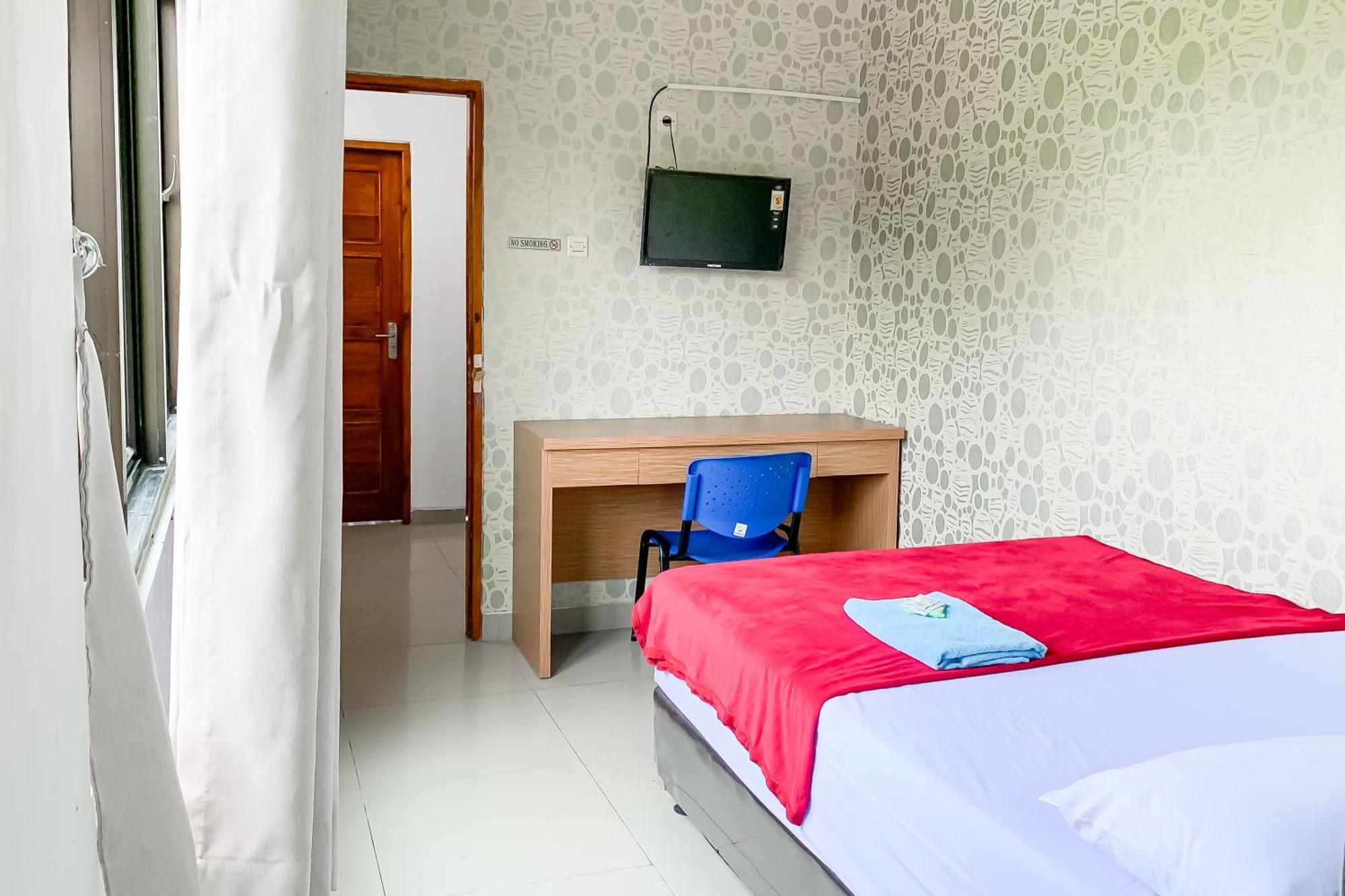 Penginapan Losmen Ayu Pamanukan Redpartner Pamanukan Hilir 외부 사진
